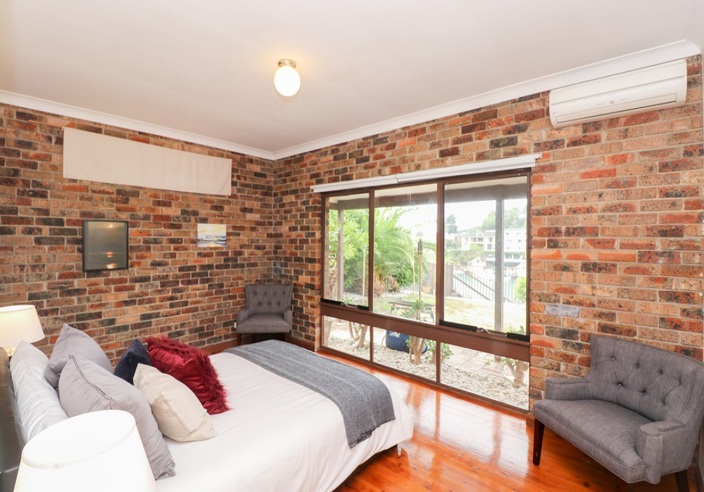 3A Moorefield Avenue, Hunters Hill, 4 Bedrooms Bedrooms, 2 Rooms Rooms,2 BathroomsBathrooms,獨立屋 House,出售 For Sale,NSW 2110,1180