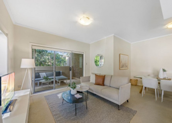55/6-8 Culworth Avenue, Killara, 2 Bedrooms Bedrooms, 2 Rooms Rooms,2 BathroomsBathrooms,公寓 Apartment,出售 For Sale,NSW,1226