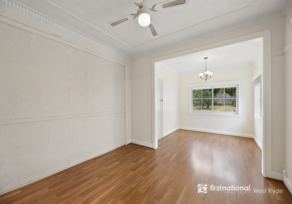 8 Tulloch Ave, CONCORD WEST, NSW, Australia, 3 Bedrooms Bedrooms, 1 Room Rooms,2 BathroomsBathrooms,獨立屋House,出售 For Sale,NSW,1306