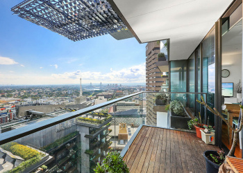 1 Carlton Street Chippendale, 3 Bedrooms Bedrooms, 2 Rooms Rooms,3 BathroomsBathrooms,公寓 Apartment,出售 For Sale,Skyhome Central Park,NSW,1320