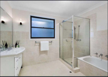 49 Duff Street Turramurra, NSW, Australia, 5 Bedrooms Bedrooms, 3 Rooms Rooms,2 BathroomsBathrooms,獨立屋House,出售 For Sale,NSW,1352