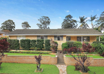 Harley Crescent, Eastwood NSW, 4 Bedrooms Bedrooms, 1 Room Rooms,4 BathroomsBathrooms,獨立屋 House,出售 For Sale,NSW,1524